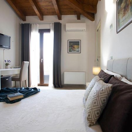 Irilor Luxury B&B Valledoria  Exterior photo