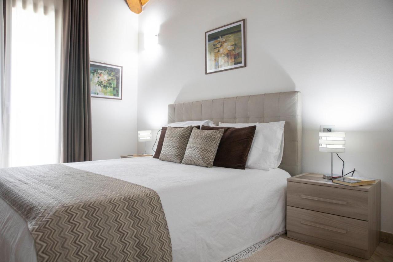 Irilor Luxury B&B Valledoria  Exterior photo